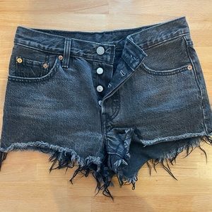 Black Levi cut off shorts